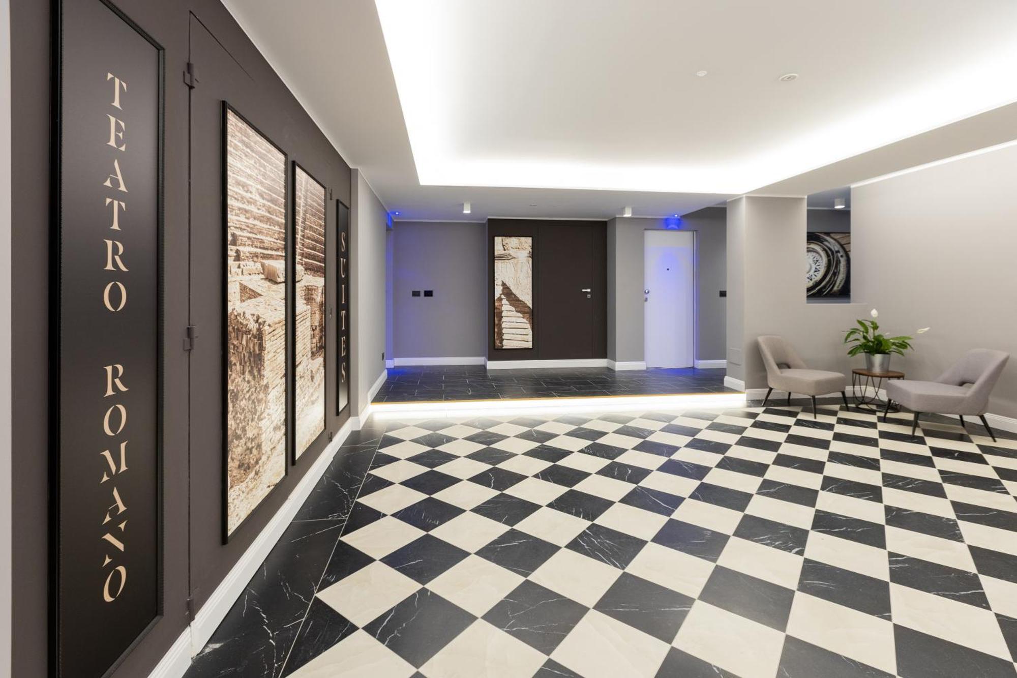 Teatro Romano Exclusive Suites Trieste Exterior photo